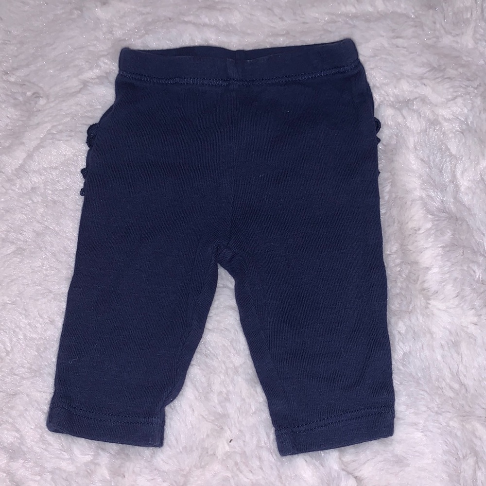 Carter’s ruffle bum leggings (3 for $10)